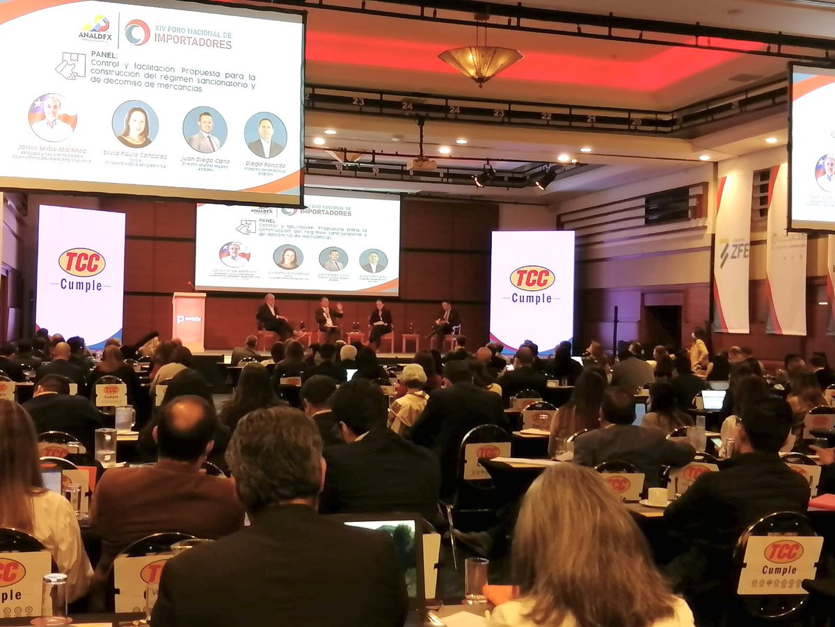 AnaldexColombia's tweet photo. #ForoImportadores | El Régimen Sancionatorio hace parte de la facilitación al comercio y es importante participar del proyecto que se le presentará al Congreso @diegor @juandiego #JavierUribe #SiliviaPaulaGonzález https://t.co/XrpzTI0zte