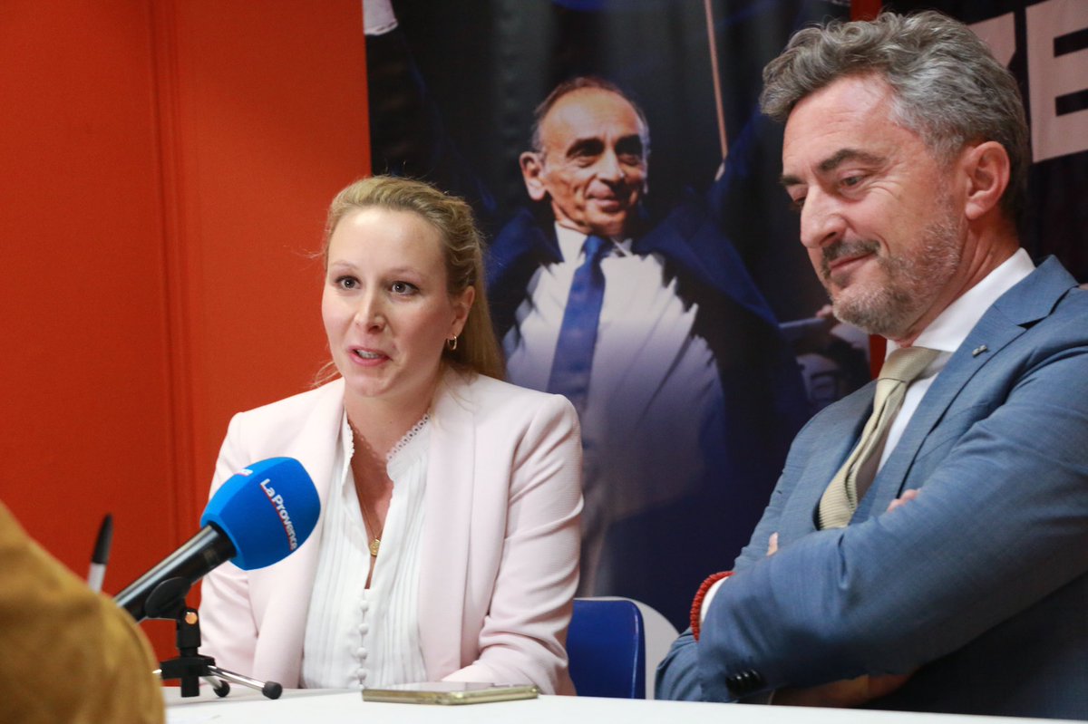 MarionMarechal's tweet photo. 📸 Conférence de presse avec @Stephane_Ravier avant notre réunion publique à Aix-en-Provence ! #JeVoteZemmourLe10avril https://t.co/twdzAk87t6