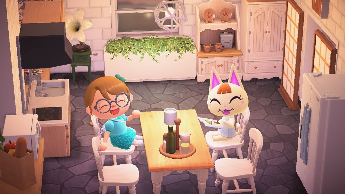 chiplune's tweet photo. J'ai de la visite à la maison! #AnimalCrossing #ACNH https://t.co/1af3Rxd0ek
