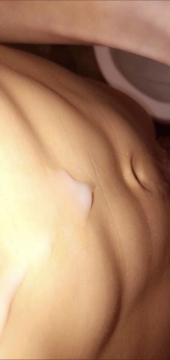 Taste it 🤤 

onlyfans.com/swavysv