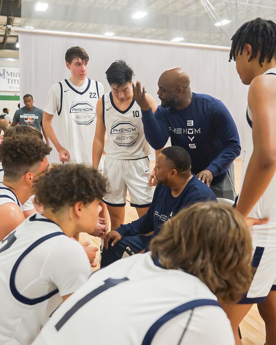 RL_Hoops's tweet photo. Pictures from April 1-3 in Omaha are up! #RLHoops 

📸 (@TyrisFilms)

Grab your pics here: https://t.co/nfTsvomb37 https://t.co/wKXt26Rp38
