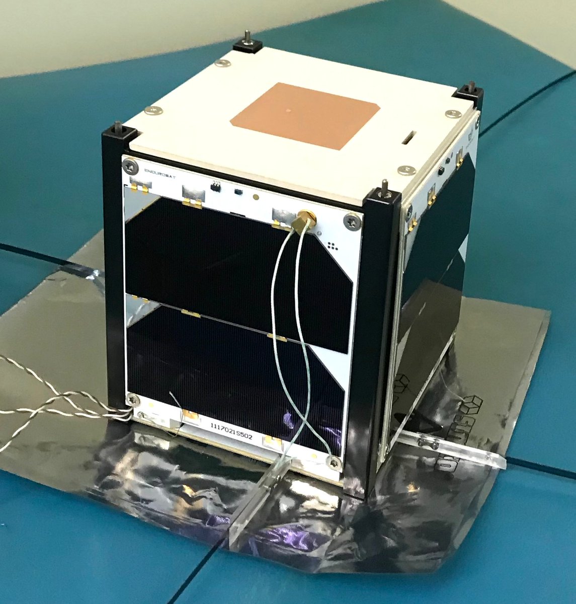 The ISTSat-1 satellite has now been built, and the test campaign has already begun! The NanosatLab is buzzing with excitement as the countdown to launch approaches.
#space #cubesat #FYS! #countdown #launch