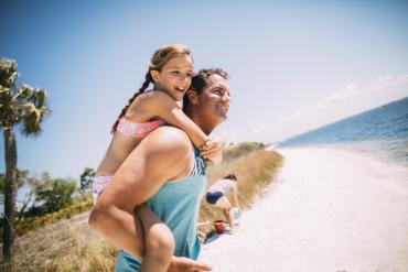 MacKidSoMetro's tweet photo. Known for its 27 mile of sugar-soft sand and sparkling turquoise water, @Visit_PCB is a perfect blend of coastal fun, outdoor adventures and local events that are fun for everyone in the family. Plan your getaway today. #sponsored #RealFunBeach https://t.co/8s2GkKD3Ya https://t.co/HcaiSejlPy