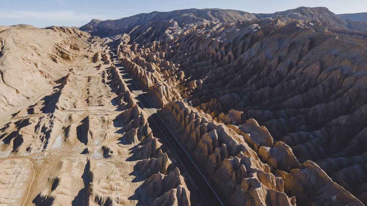 OrusAngle's tweet image. Hello #NFT World, I want to invite you to see my new collection of Natural Art in the "driest desert in the world". 🌎 🌵🦙🌅 Leave your Like. FP ♦️0.015 ETH !
#NFTs #NFTCommunity #NFTGiveaway #nftcollector #NFTProject 
opensea.io/assets/0x495f9…