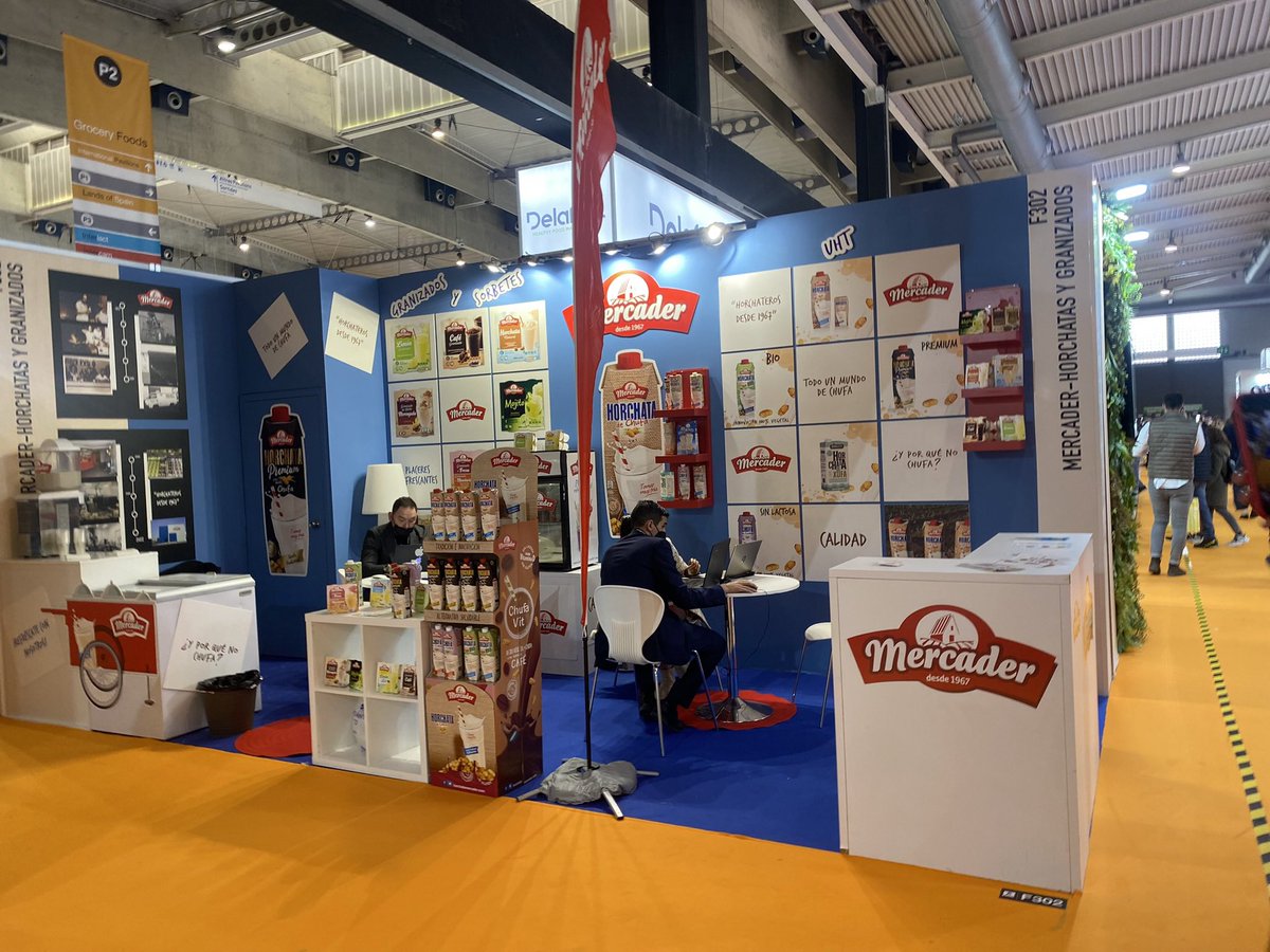 HMercader's tweet photo. 💯 Recuerda que estamos en Alimentaria Barcelona !! 😋
Esperamos vuestras visitas a nuestro Stand F302 en el Pabellón 2.
Aquí podrás conocer gran variedad de los productos que componen nuestra linea Mercader.
.
#mercader #alimentariabcn #alimentaria2022 #feria #horchata #chufa https://t.co/ZsDPZbiXOB