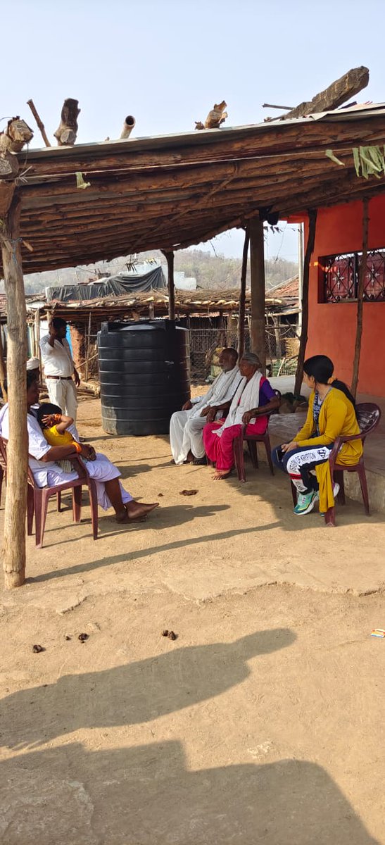 farha_kousar's tweet photo. Lokari k village, adilabad district, Telangana. NAVASEN WOMEN AND SOCIAL WELFARE TRUST COUNDUCTED 1ST EVENT(FOOD DISTRIBUTION )IN TELANGANA TRIBAL AREA. PLEASE SUPPORT IN TELANGANA TOO @DrTamilisaiGuv 
@seethakkaMLA @balkasumantrs @KTRoffice #telanganacm https://t.co/lN6vHMv6tV