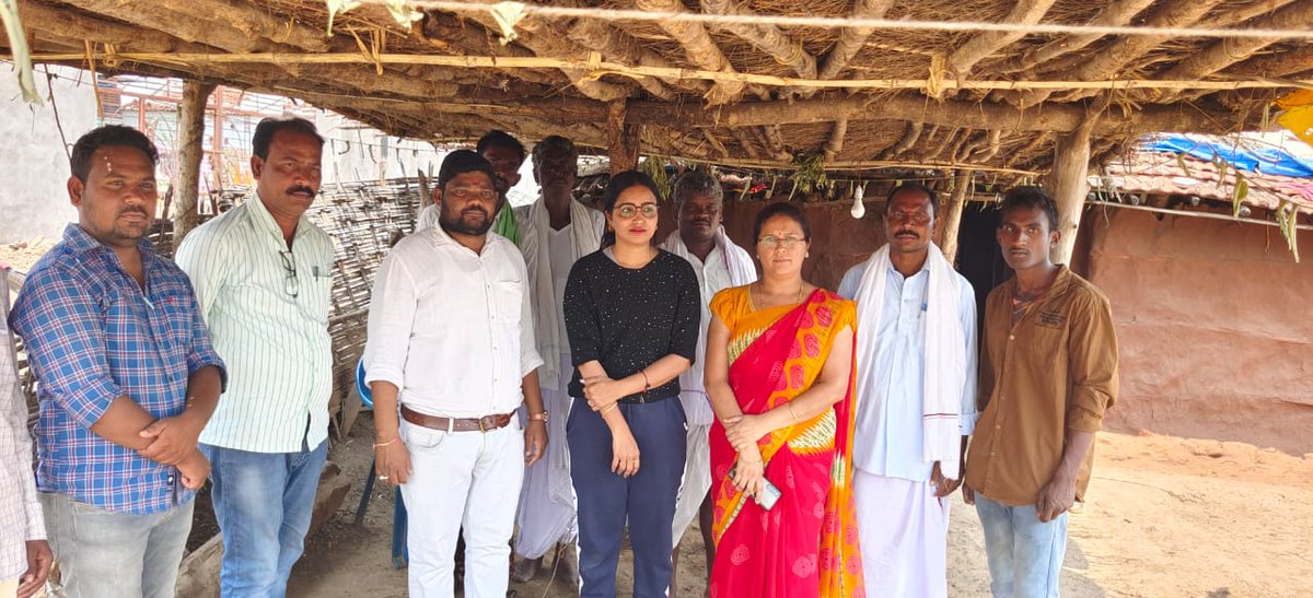 farha_kousar's tweet photo. Lokari k village, adilabad district, Telangana. NAVASEN WOMEN AND SOCIAL WELFARE TRUST COUNDUCTED 1ST EVENT(FOOD DISTRIBUTION )IN TELANGANA TRIBAL AREA. PLEASE SUPPORT IN TELANGANA TOO @DrTamilisaiGuv 
@seethakkaMLA @balkasumantrs @KTRoffice #telanganacm https://t.co/lN6vHMv6tV