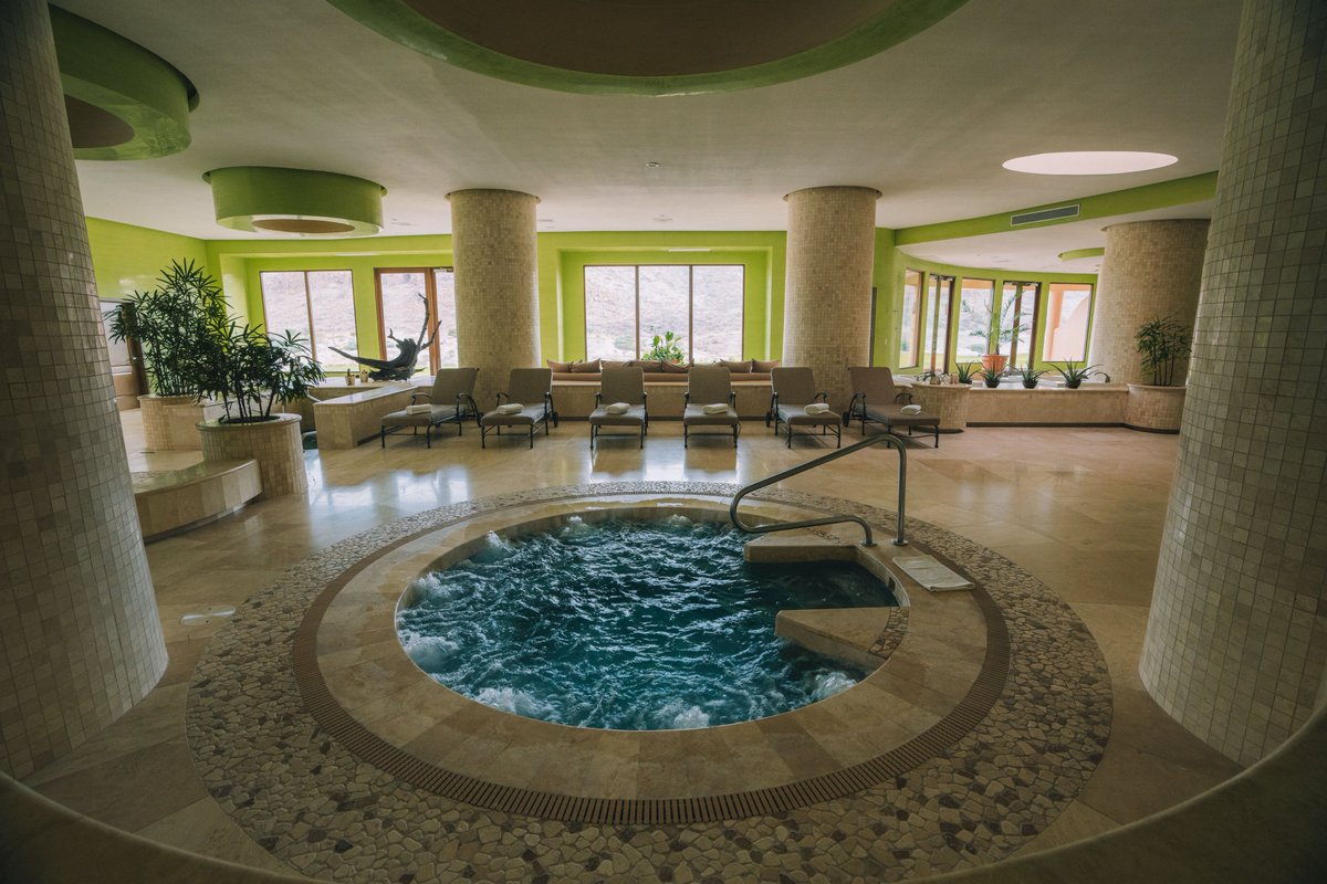 VilladelPalmarL's tweet photo. Moments of tranquility and pure bliss await you at Sabila Spa. Tag someone you'd like to enjoy a spa day with! ☺️
#spacation #spavacations #sparesort #loretomexico #villadelpalmarl #villadelpalmar #safetravels #vacationmode #metime #spa https://t.co/kyXDvOOo9a