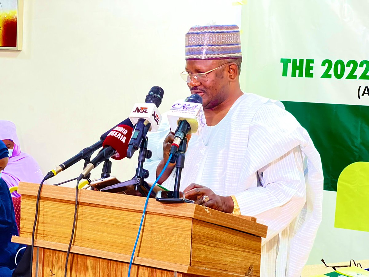 NBS_Nigeria's tweet photo. The Statistician-General of the Federation @SG_SBHarry attended and gave goodwill remarks at the opening ceremony of the training of enumerators for the 2022 Fertility and Health Expectation Survey, organized by @natpopcom in collaboration with NBS, @Fmohnigeria and @BristolUni https://t.co/ErhZpp6iIe