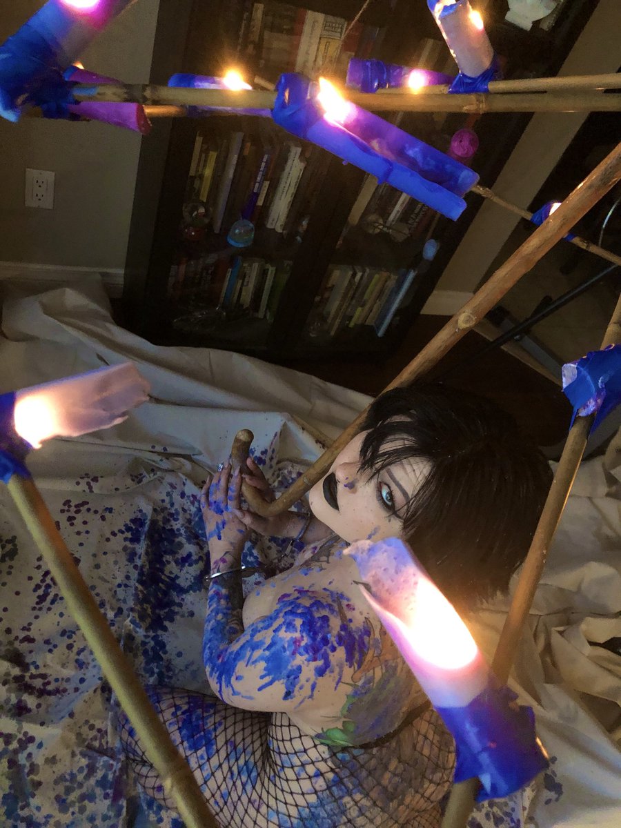 Missluxxury555's tweet photo. #beautiful #Colors used for this super fun #WAX #umbrella 💕 
#kinkplay #waxplay #bdsmroleplay #tattoo #goth #gothic #babesnetwork #babes https://t.co/t2y2u575Vi