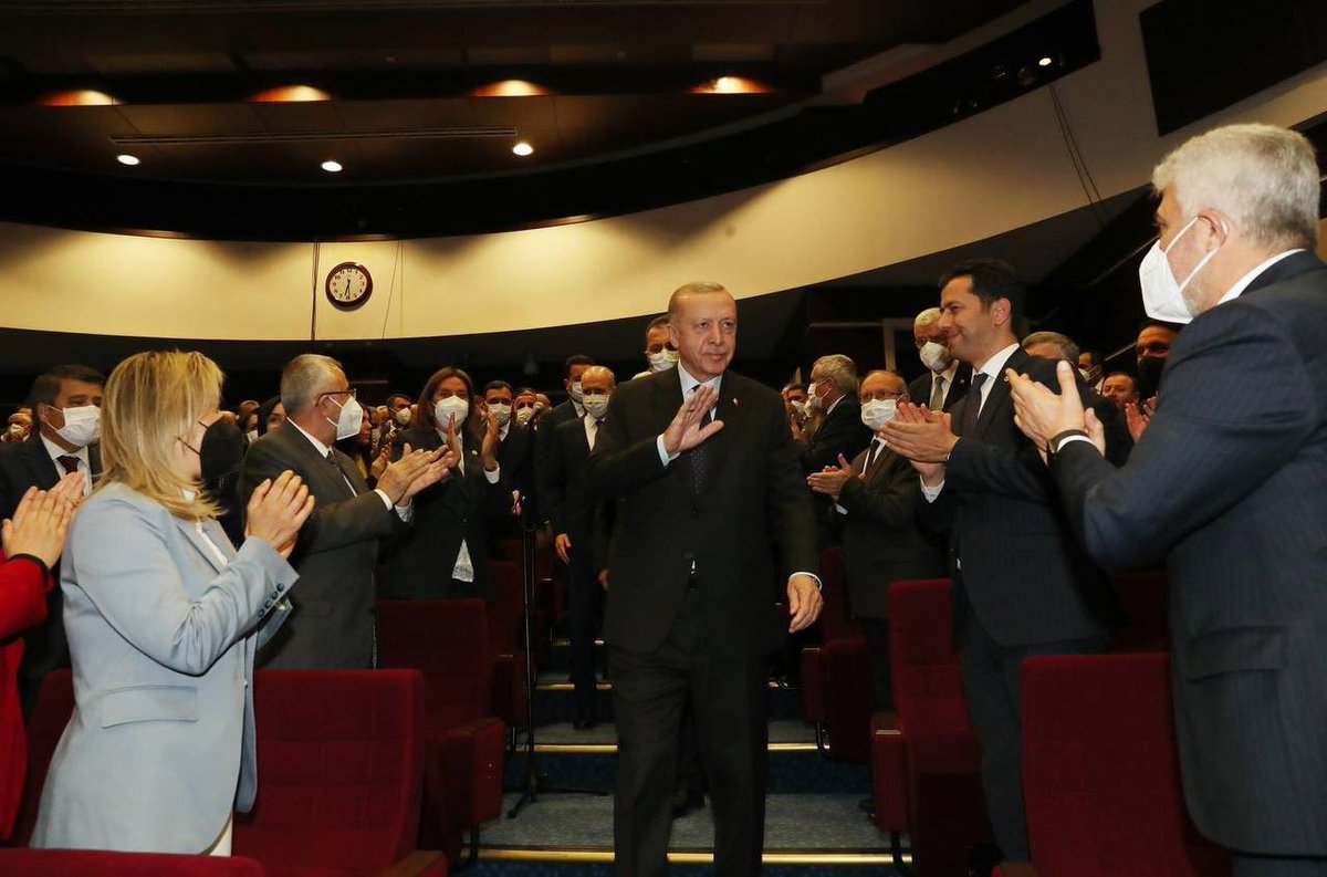 mahirunal's tweet photo. Cumhurbaşkanımız ve Genel Başkanımız Sayın @RTErdogan’ın teşrifleriyle gerçekleşecek iftar programı öncesi tüm milletvekillerimizle bir araya geldik. https://t.co/DGP1eyIROd