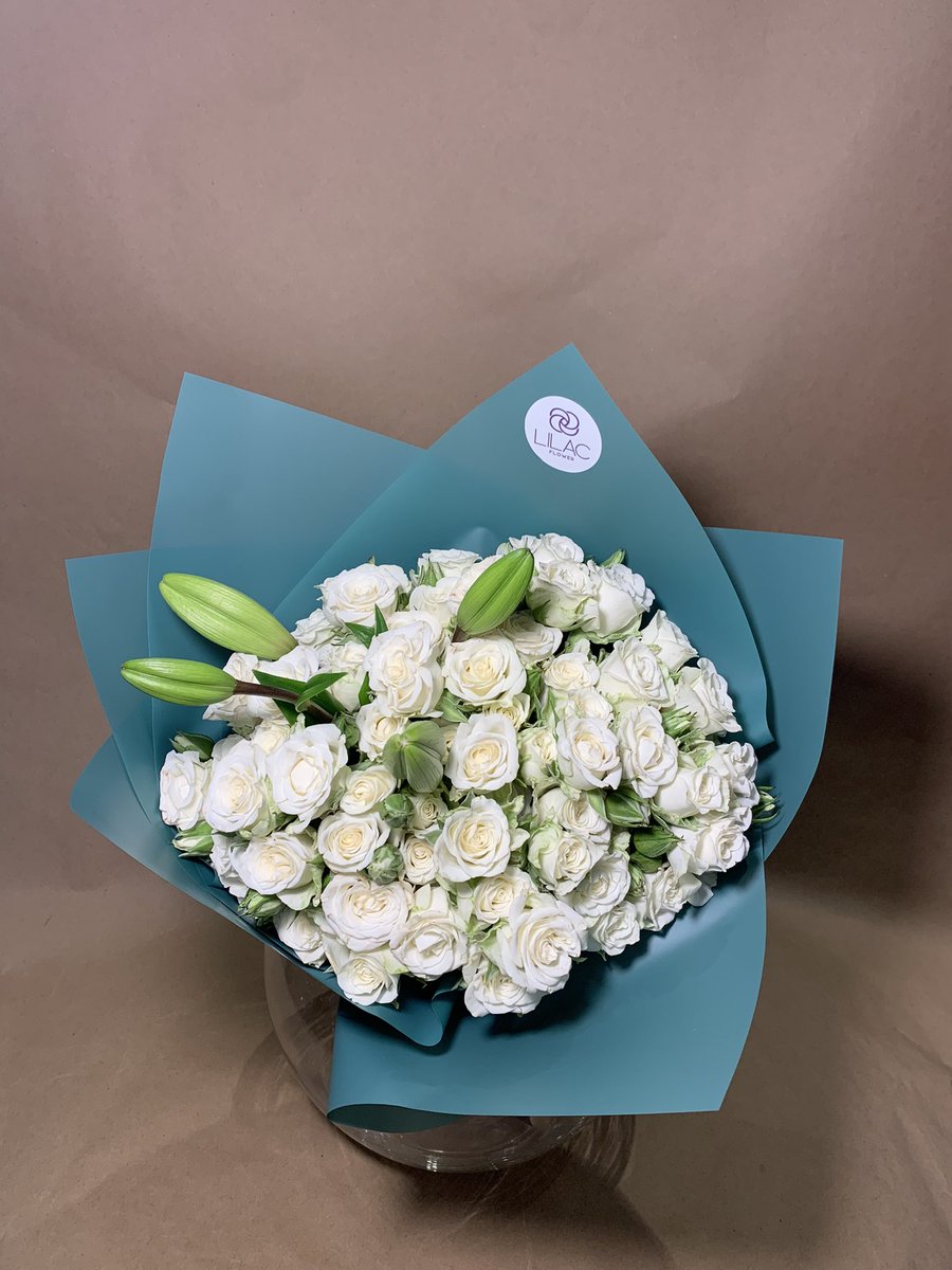 lilac4all's tweet photo. "مثل الفرح 
زاهية ..
مهما تشين الظروف".

#ليلاس #ورد #رمضان_مبارك https://t.co/wodmtmXUW2