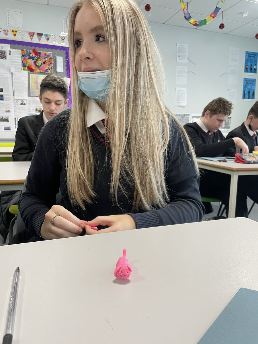 YCB_RS's tweet image. 10B during their resilience lesson this week in PSE #TeamMissHarris
