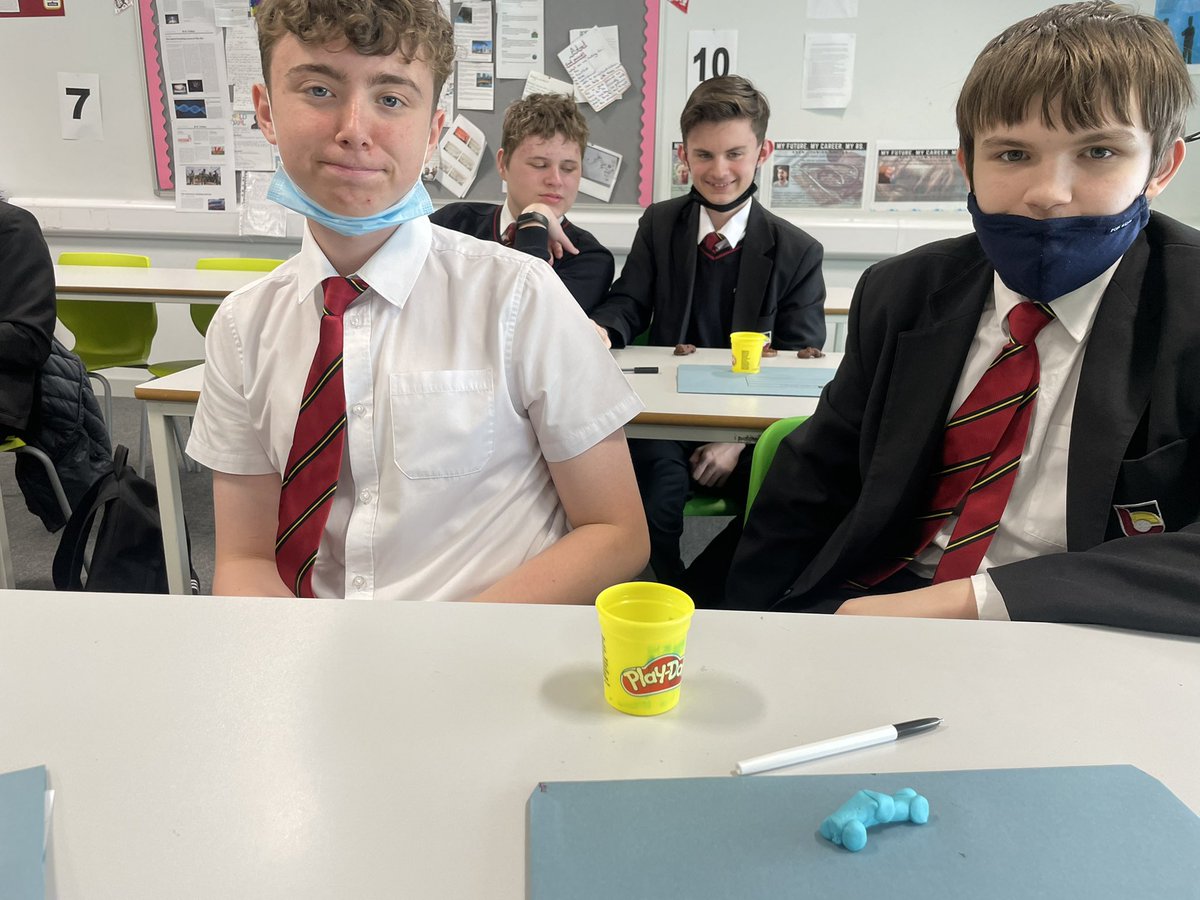 YCB_RS's tweet image. 10B during their resilience lesson this week in PSE #TeamMissHarris