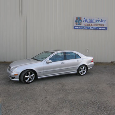 cornelia_garner's tweet photo. Automeister has even bestowed the β2018 Service Centre of the Year Awardβ for our inexpensive prices, excessive reputation, and high-quality #autorepairservices.
Click: https://t.co/nCURkrXwe0 https://t.co/UWf4ujLxhb