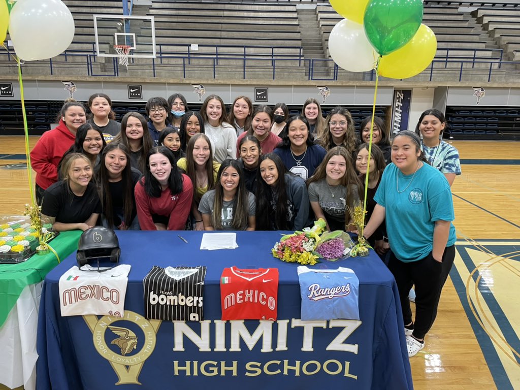 IrvingISD's tweet photo. 👏 Congratulations, @mena22_zamarron for signing with @PJCSoftball! #myIrvingISD is proud of you! 🌟🥎 https://t.co/E00AkfE49r