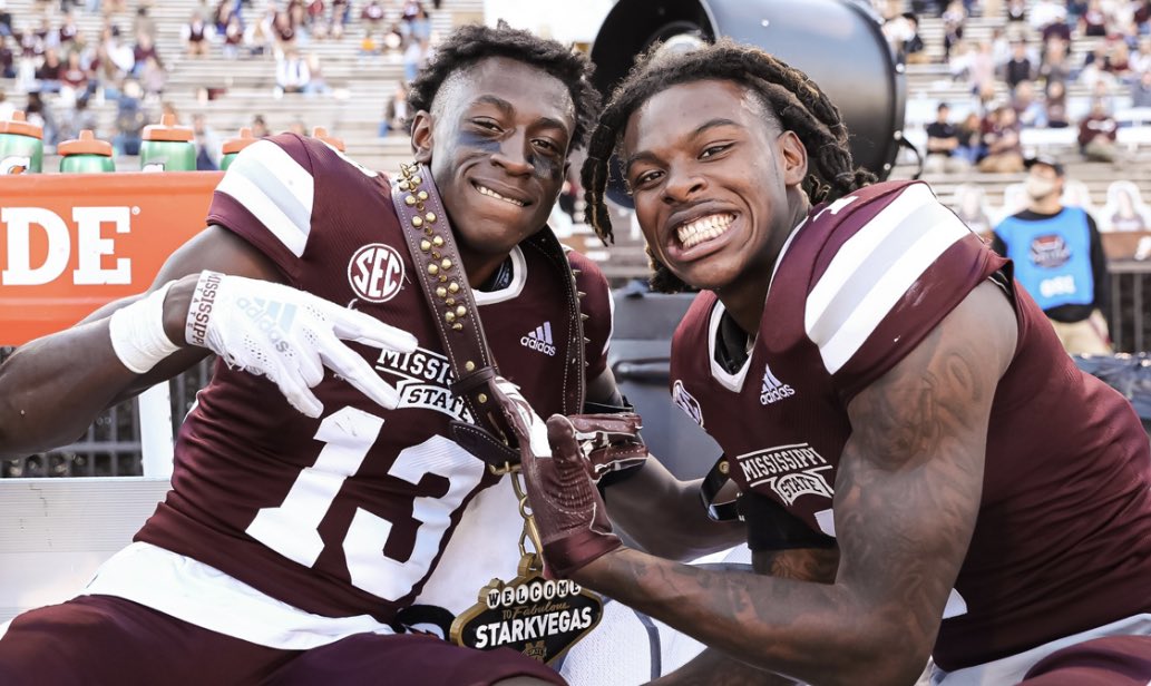 CarmaroMayo's tweet photo. I am blessed to earn my first offer
from Mississippi State University
This one is SPECIAL #AGTG #LL14
#HailState @j_mitch38 
@CoachMcBath_MSU @HailStateFB 
@theuelite @VeewiliM @BHoward 
@adamgorney @ParkwayFootball https://t.co/TarpgNBXf8