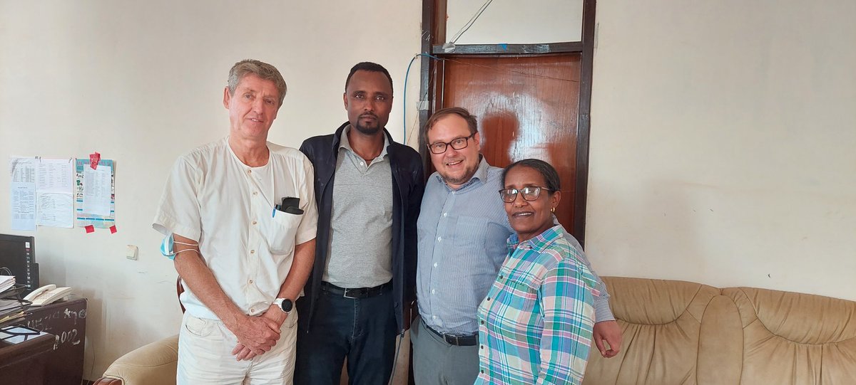 SamiFrestadius's tweet photo. Great national achievement by #REILA of 🇫🇮  of creating the national curriculum for #Landadmin and #surveying in 🇪🇹. Now the programme is national and key to solving disputes in #BenisshangulGumuz. @AmentieGeshi @FinlandinETH @Ulkoministerio @mmm_fi https://t.co/oUi1JrF2xx