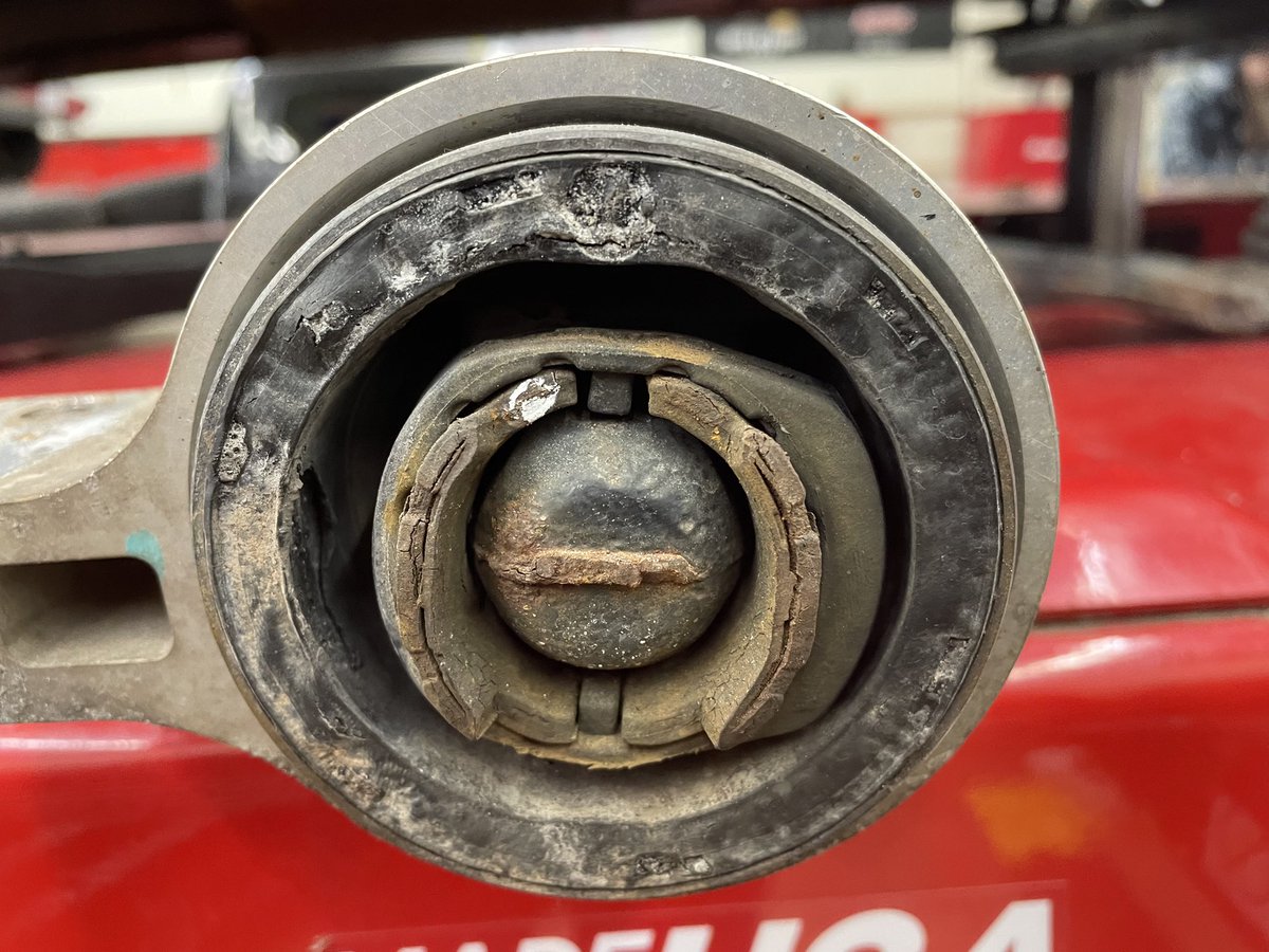 Mike Ruta tweet media