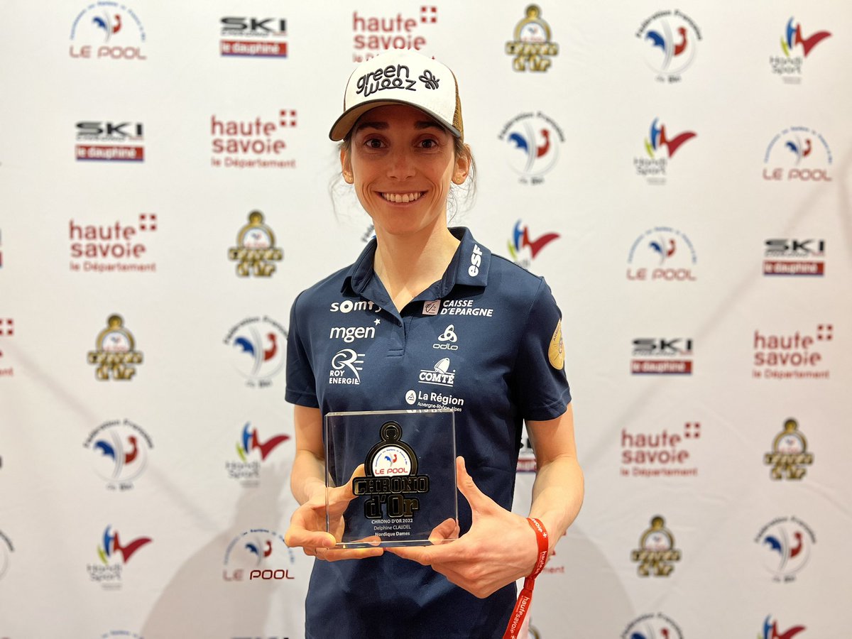 FedFranceSki's tweet photo. Chronos d'Or 2022 🏆
La lauréate du Chrono d'Or Ski Nordique Dames est ... @Claudelphine ! 👏🇫🇷 @Dep_74 #LePool @Ski_Chrono @ledauphine https://t.co/oBvoi0hPRm