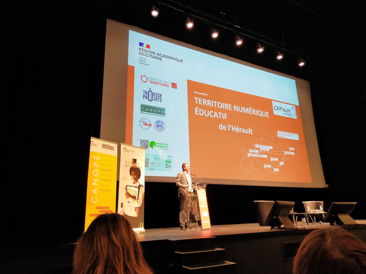 DraneOccitanie's tweet photo. Merci à vous tous, collectivités, professionnels du #numérique, DASEN, inspecteurs, enseignants pour votre présence à la journée de lancement du #TNE de l'Hérault #CapNum, une belle dynamique en place grâce à vous!
@sophiebejean
@Edu_Num  @34Dsden @reseau_canope @BanqueDesTerr https://t.co/504pvDogL9