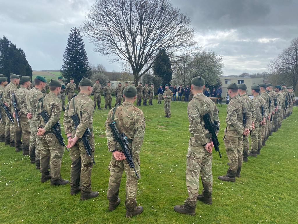 Welcome to the newest members of the Royal Marines.

Congratulations to all of 316 Troop passing their 30 miler today.

#greenberet #commando