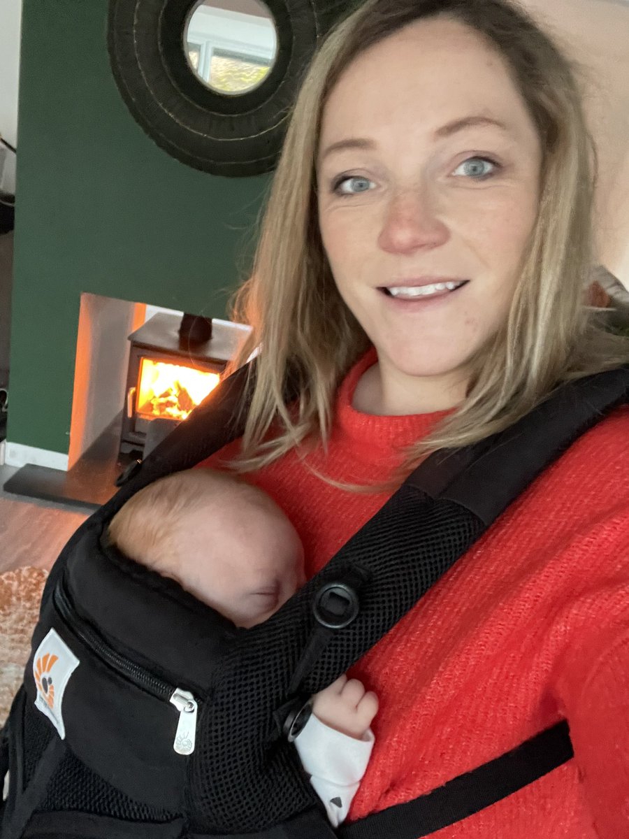 Lucy Bourne tweet media