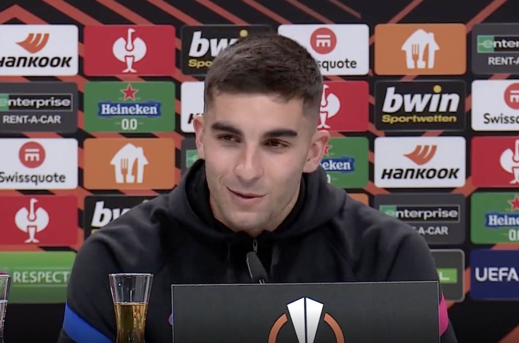 BarcaUniversal's tweet photo. Ferran: "I would kidnap Dembele to make him stay at Barcelona." *laughs* https://t.co/QDIc6x9tKN