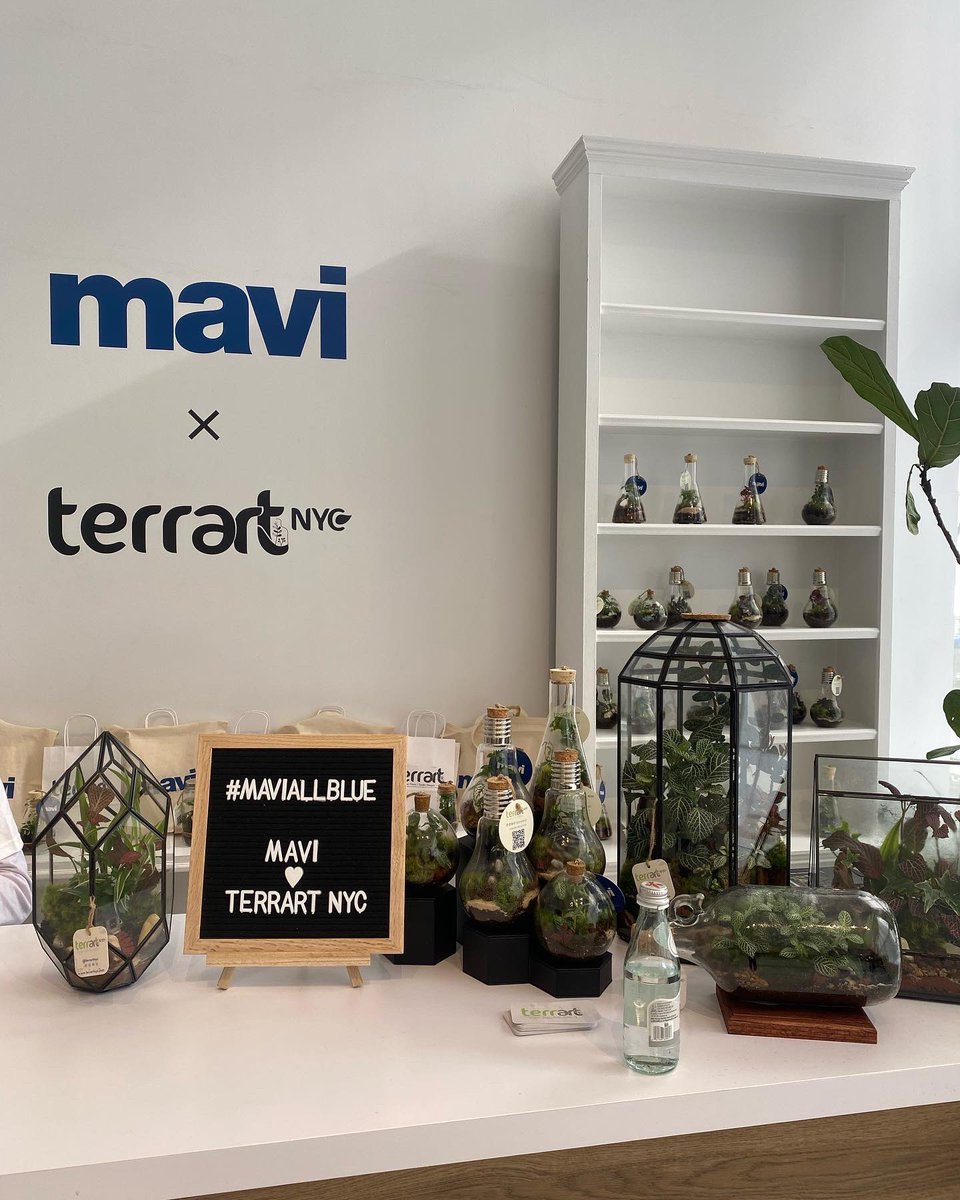 TarikMendesArt's tweet photo. @mavijeans #mavi #mavijeans #ootd @TerrartNYC #terrart #terraartnyc https://t.co/ASHR7ND4yz