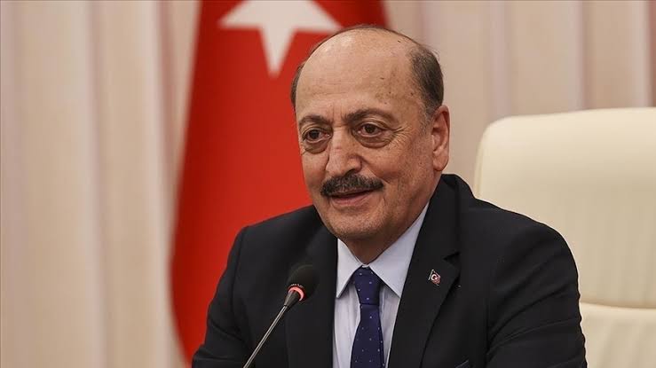 5393_Kadro's tweet photo. Süreli - Süresiz
Tüm #SözleşmeliyeKadroHaktır Lütfen sesimizi duyun artık.
@vedatbilgn
@drsoysal @_aliyalcin_ @Leventusl https://t.co/DTEMkLepPz