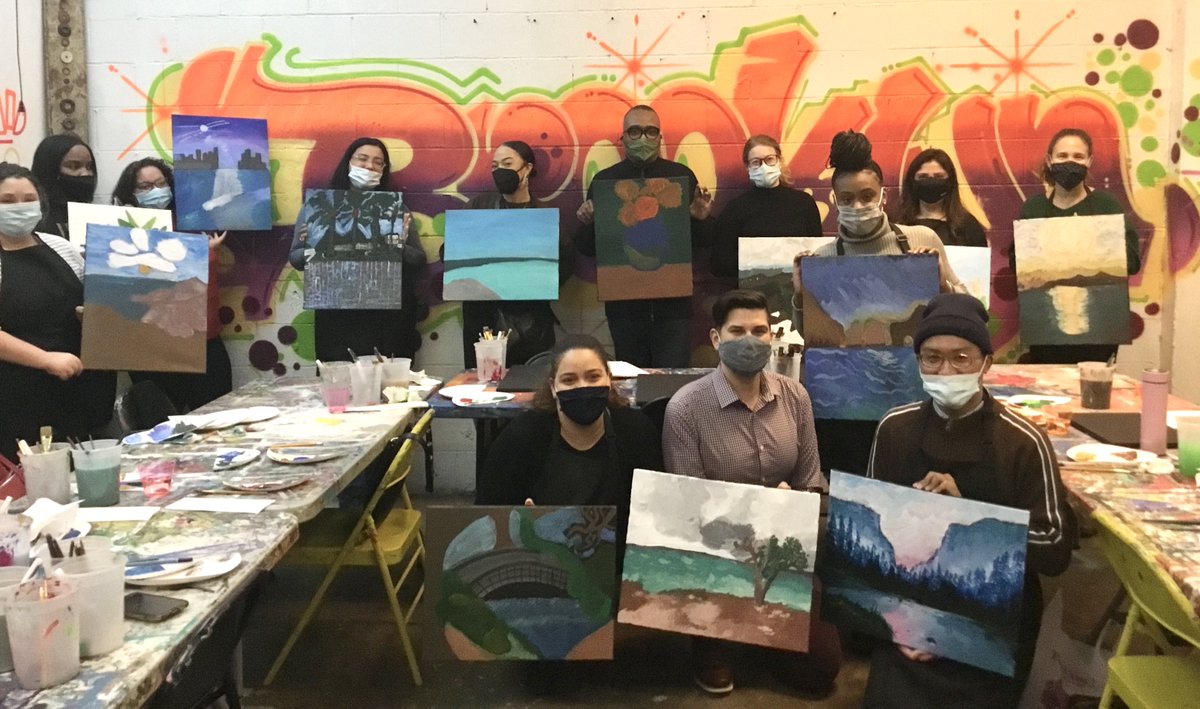 Looking for a unique #TeamBuildingevent for your group? Book your Creative Corporate Team Building Event with us in DUMBO! Reduce stress + anxiety during these challenging times!
 #Google local.google.com/place?id=13684… 

#Teambuildingevents #corporategroups #CreativelyWild #Artstudio