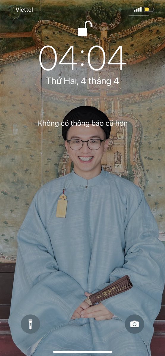 huynd37's tweet photo. 4h sáng 4/4/2022 vẫn thức chuẩn bị làm răng sứ https://t.co/WUeeRhBFNs