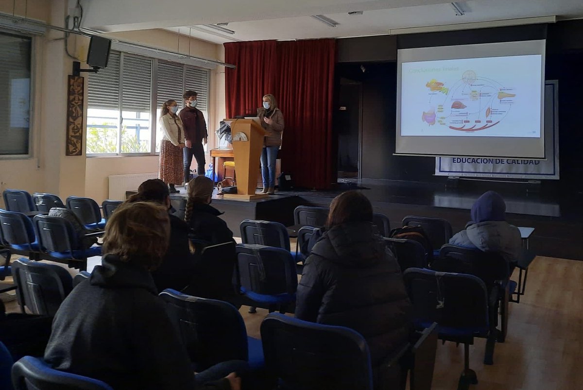 IIBM (@iibmcsicuam) on Twitter photo Nuestros compañeros del #IIBMCSICUAM Ángela Martínez Valverde, Patricia Rada Llano y Víctor Manuel da Silva del <a href="/FatlivL/">FatLiv_Lab</a> han visitado a los alumnos del IES Profesor Trueba para hablarles de:
🔹¿Qué es la carrera investigadora?
🔹 La obesidad y las patologías asociadas.
📚👨🏾🔬👩🏼🔬 Nuestros compañeros del #IIBMCSICUAM Ángela Martínez Valverde, Patricia Rada Llano y Víctor Manuel da Silva del <a href="/FatlivL/">FatLiv_Lab</a> han visitado a los alumnos del IES Profesor Trueba para hablarles de:
🔹¿Qué es la carrera investigadora?
🔹 La obesidad y las patologías asociadas.
📚👨🏾🔬👩🏼🔬