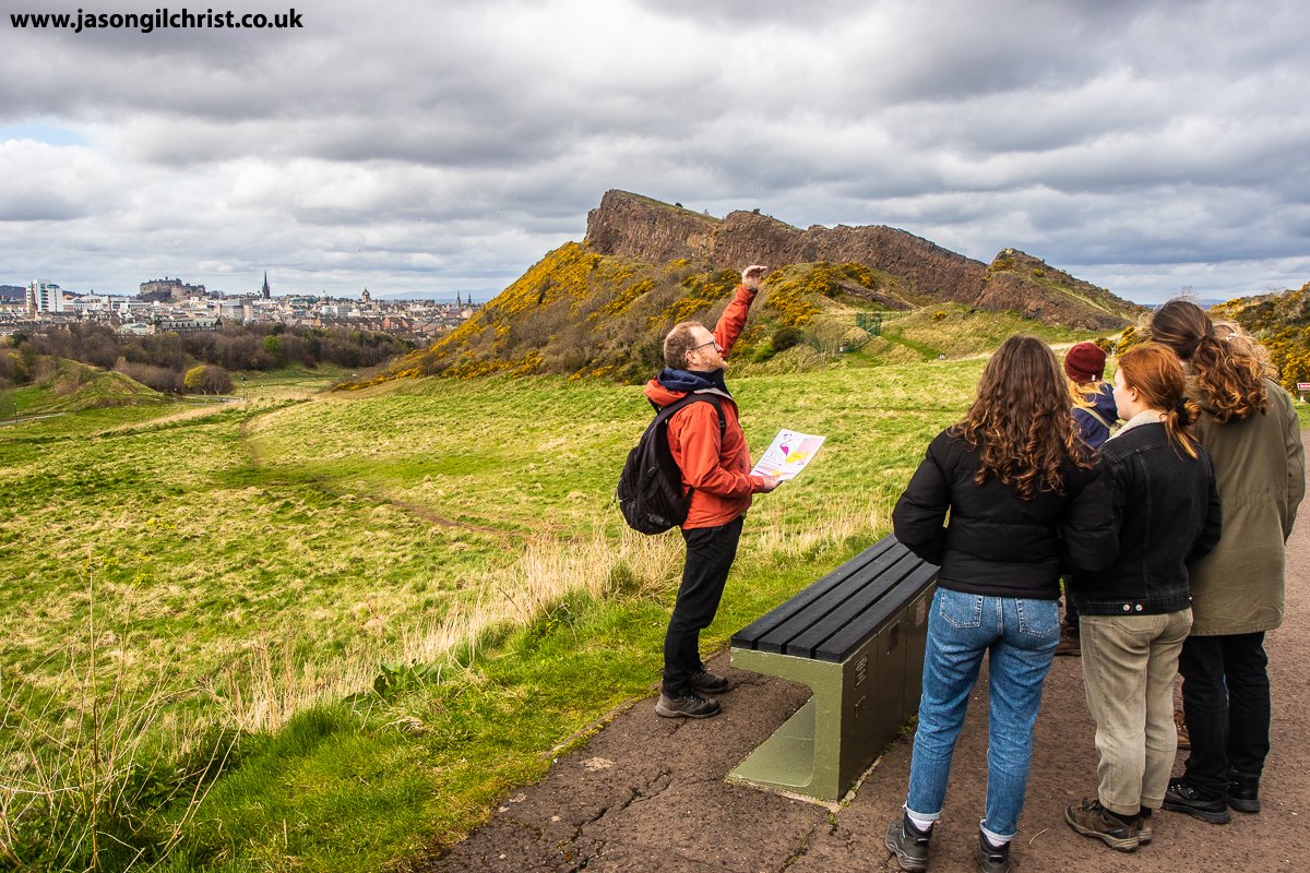 jgilchrist13's tweet photo. Holyrood Park Geowalk w @Geowalks 4 Edinburgh Napier University students, today. Reading landscape, its geology &amp; history. Rocks &amp; people. Deep time, climate change, biodiversity. #EdinburghNapier #Geowalk #geology #geoheritage #ScottishGeology #HolyroodPark #Edinburgh #Scotland https://t.co/VzwOW9Si6l
