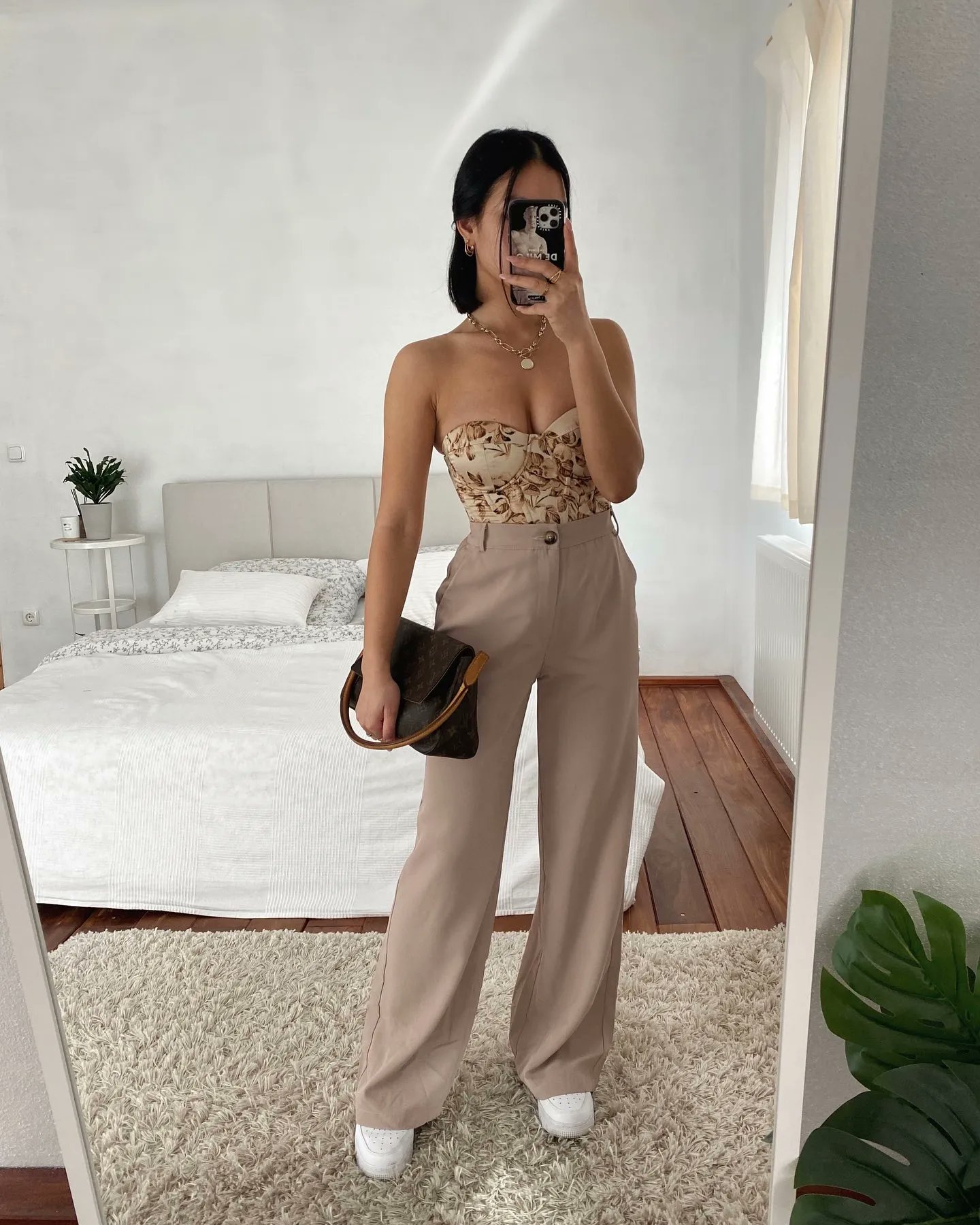 SHEIN on X: We are always obssesed with her #OOTD ✨ IG: thanyaw Shop now>>     # SHEIN #SHEINgals #SHEINSS22  / X