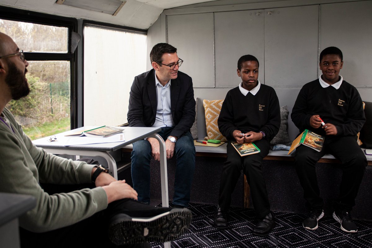 EgertonHigh's tweet photo. Egerton High School were pleased to welcome @AndyBurnhamGM, Mayor of Greater Manchester, into School today. #andyburnham #manchester #rolemodel #SuccessMindset https://t.co/8rjTWHyRNh