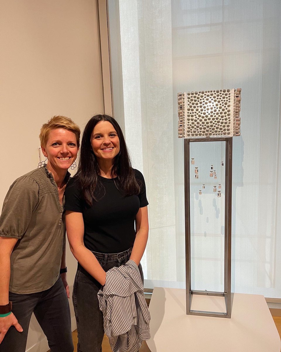 art_passmore's tweet photo. FMHS’s award-winning artists visited the Mint Museum uptown to see their artworks on display. 1/2 https://t.co/LXrFM0Atog