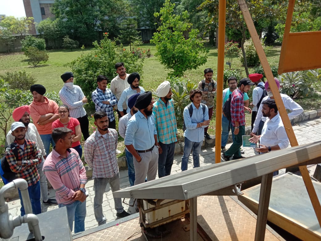 ISMARTIndia's tweet photo. People now have become familiar with Rooftop PV systems and the right procedure to own it.
@giz_gmbh @giz_india @mnreindia @PunjabGovtIndia  @Deloitte @AhaSolar @gedagandhinagar @GERMIRnD https://t.co/bHZJHvPGAJ