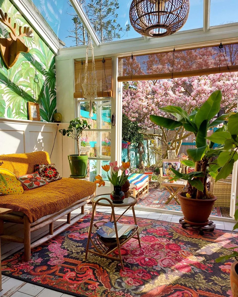 Moderno_Decor's tweet photo. ✨ In which space would you relax: 1, 2, 3, 4,? 😍🧡🍃

#interiordesign #interiorstyling #interiordecor #decorative https://t.co/7Q8fQMLlfj