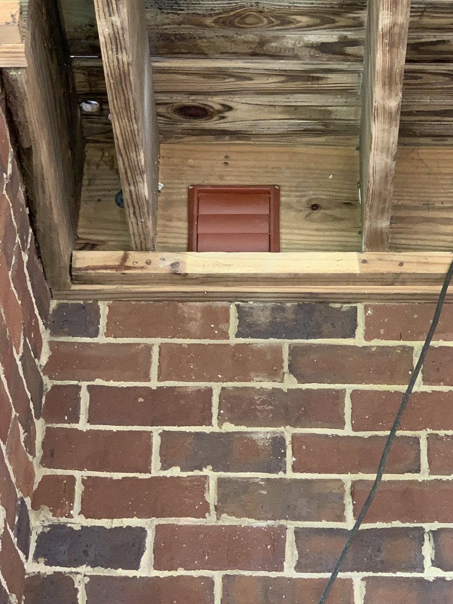 AirOutlookInc's tweet photo. Installation of 4” exhaust for bathroom vent. #hvaccontractor #hvacductwork #hvactech #airoutlookinc https://t.co/bGCLs42z0p