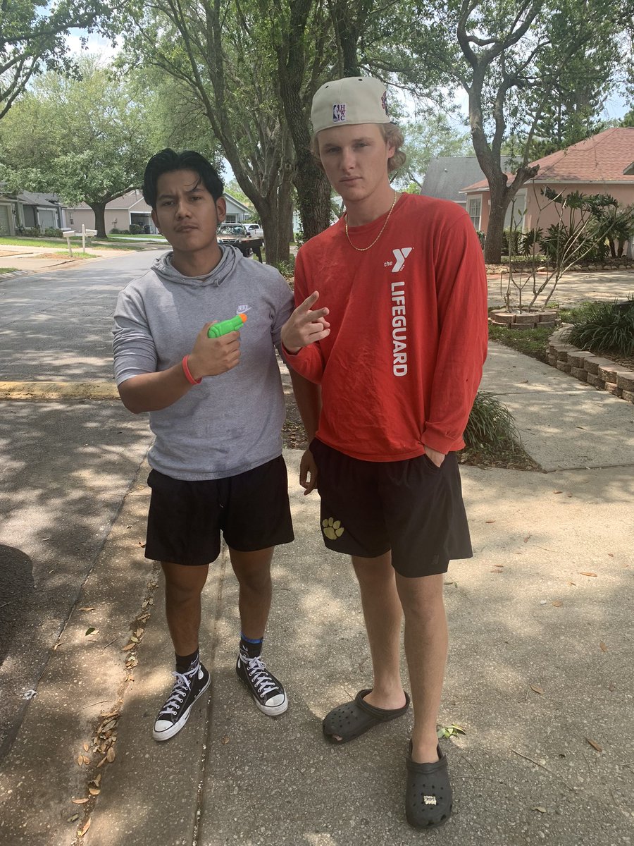 4ktreySplash's tweet photo. @chswaterwars22 
Jason G. Back in. Alum/Peyton W. 
@4ktreySplash https://t.co/O5dPdoHM31