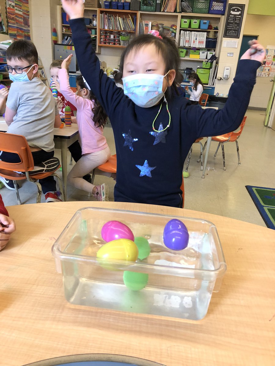 Madame_Kennedy's tweet photo. We had an βeggcellentβ STEAM centers afternoon! Building egg towers, egg and playdoh structures and investigating floating vs sinking! π§ͺπ₯ππ°@MDEschool @NLESDCA @nltatesic @stemclassroom #STEMeducation #Kindergarten #easterstem https://t.co/rkZ3tfzbAD