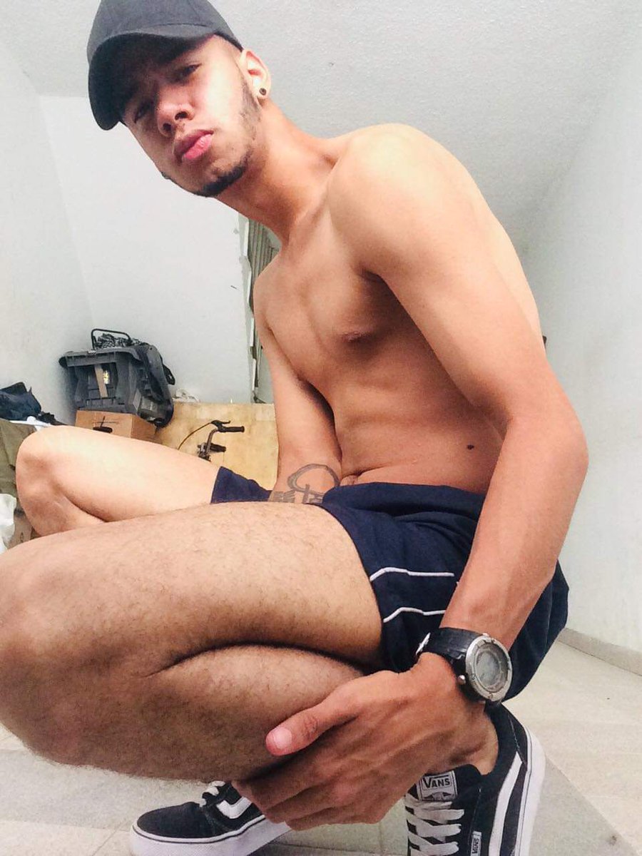 sander_456's tweet photo. #goodmorning 
#gayboy 
#hot 
#gaymen https://t.co/5tdGBQ2Jej