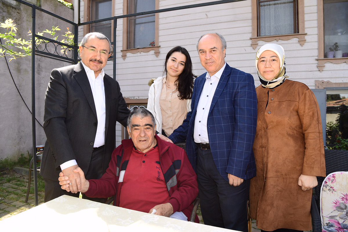 bbismailerdem's tweet photo. Sivas’ın sevilen, gönül insanı Sivas Platformunun kurucularından yıllarca birlikte topluma hizmet ettiğimiz değerli büyüğümüz EMİN YILMAZ KANGAL Hakk-ın rahmetine kavuşmuştur

Emin abimize ALLAH tan rahmet, ailesine,saygıdeğer hemşehrilerime başsağlığı dilerim,mekanı Cennet olsun https://t.co/3WAVhTOgJW