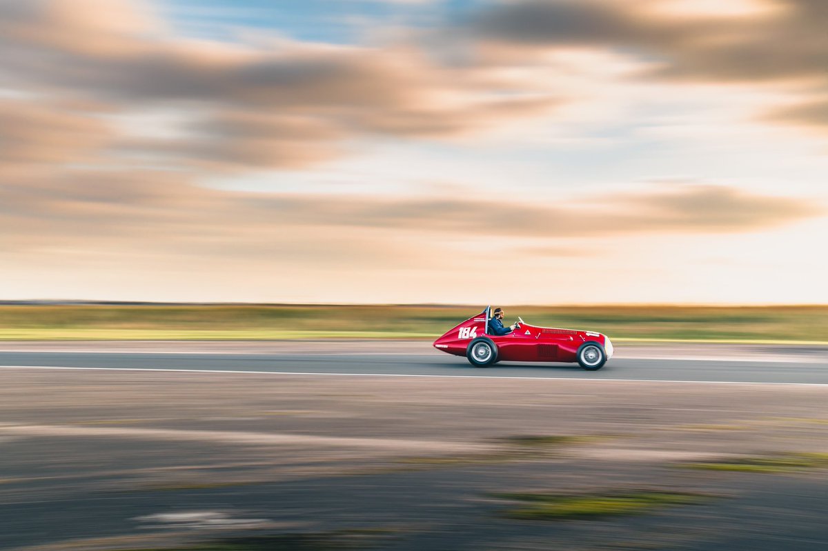tomwookieford's tweet photo. And no. It was definitely not just a fun day being silly with friends. 🧐
#tipo184 #topgear #topgearmagazine https://t.co/Dl8KIfvJMc