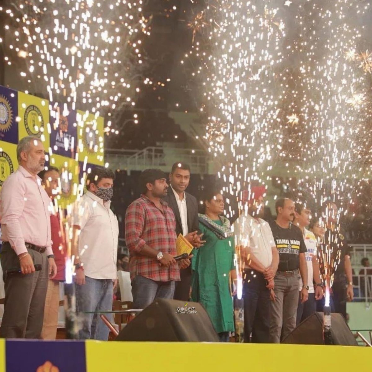 salman_msvs's tweet photo. Delighted to inaugurate the 71st Senior national championship at Chennai along with Aadav Arjuna president of Tamilnadu Basketball Association💐

@BFI_basketball @IshariKGanesh #PalanivelThiagaRajan #Makkalselvan #VijaySethupathi #IshariKGanesh
#NationalChampionship #Chennai https://t.co/OEvn0NFR3p