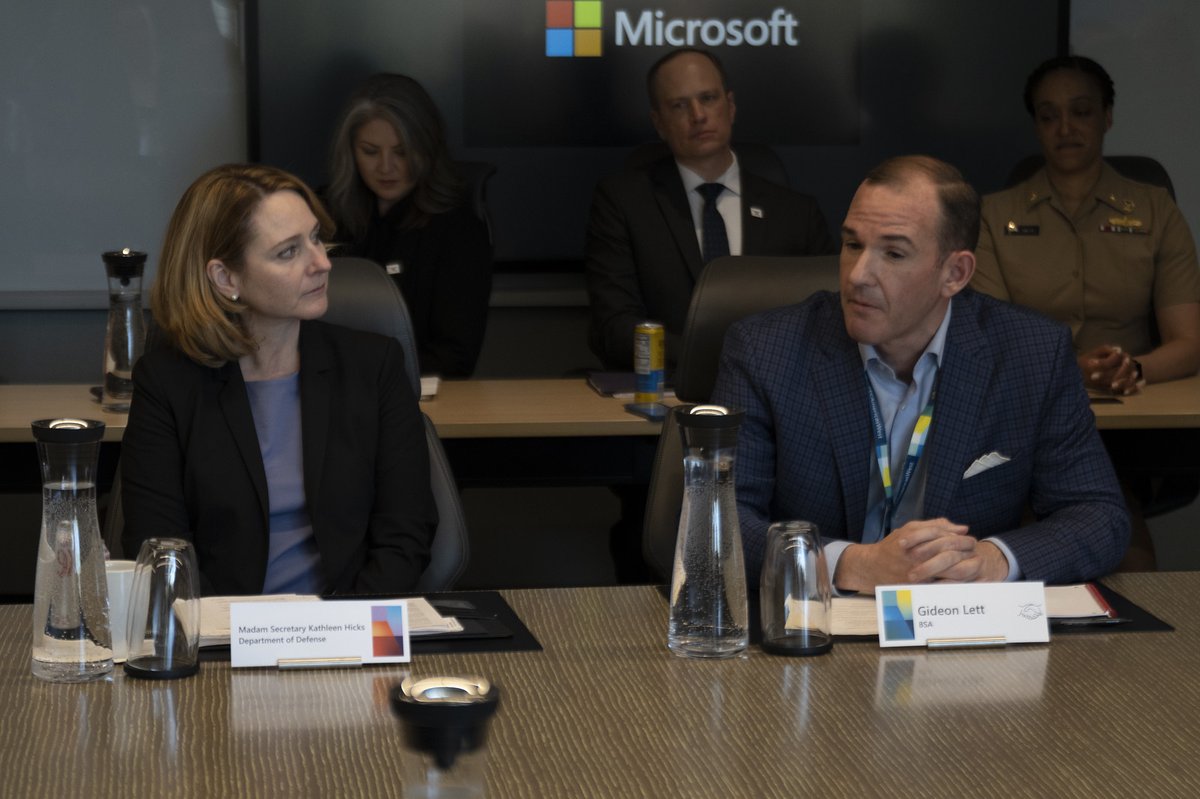GideonLett's tweet photo. Thank you @DepSecDef Dr. Kathleen Hicks for spending time with @BSAnews this week in Silicon Valley to exchange ideas on implementing commercial tech solutions and bridging the digital talent gap at @DeptofDefense 
#DigitalTransformation #enterprisesoftware https://t.co/Ifu05ZGE1Z