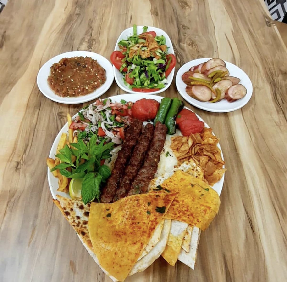 Hataylı Filozof tweet media
