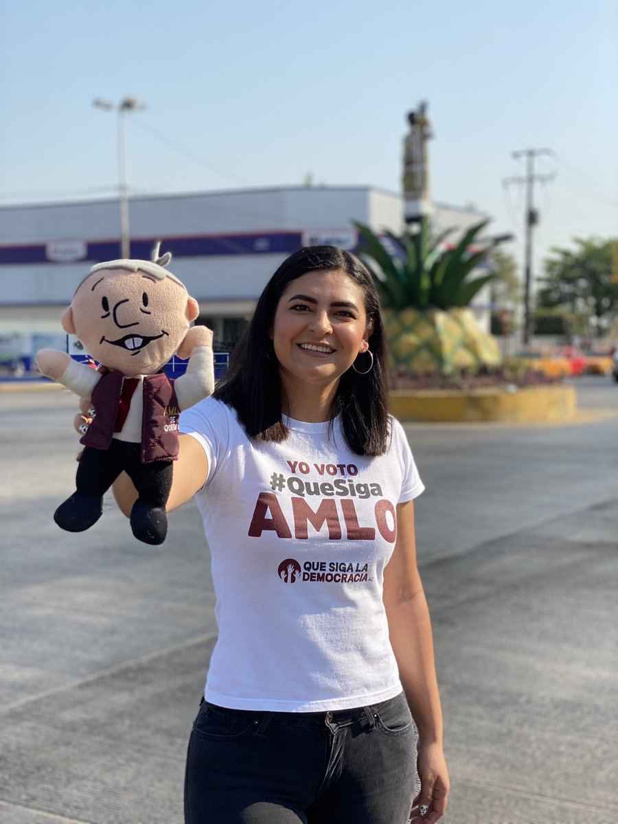 irmamorama's tweet photo. Tuxtepec es un Pueblo agradecido, por eso, vamos a votar #QueSigaAMLO  

Este 10 de abril ubica tu casilla en https://t.co/sRJ01piX2d y participa 🗳 https://t.co/xGg3HOOqtt