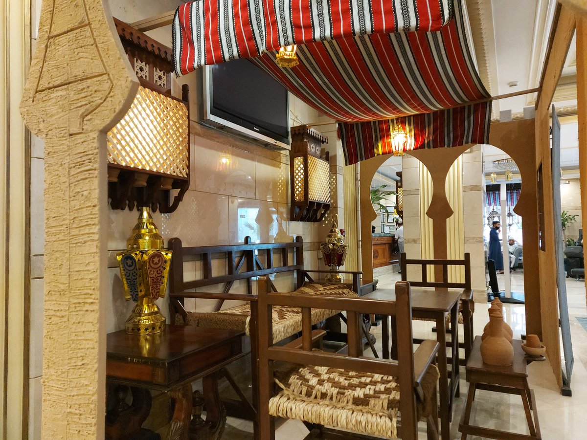 IC_DarAlHijra's tweet photo. عندما يحل الغسق ، تعال وانضم إلينا مع أسرتك لتناول الإفطار وإثارة حاسة تذوقك بأشهى الأطعمة الرمضانية مع خدمة الخمس نجوم.
للاستفسارات والحجز اتصل على 00966145137800 تحويلة 1792
البريد الإلكتروني reservations.icdaralhijra@ihg.com
#InterContinentalLife #Madinah #Umrah #Ramadan2022 https://t.co/NuCcz9BLg6